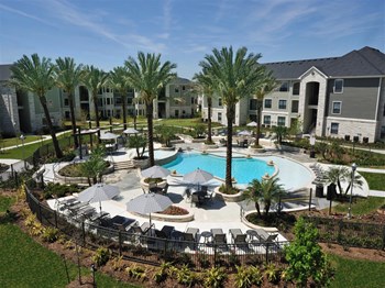 Pool Deck at Landing at Round Rock, Round Rock, TX